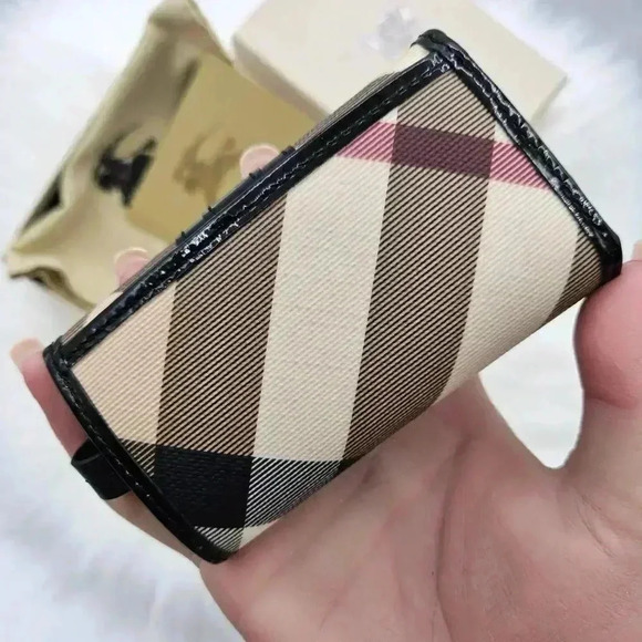 Burberry  Multi Nova Check Key Holder - Picture 4 of 16